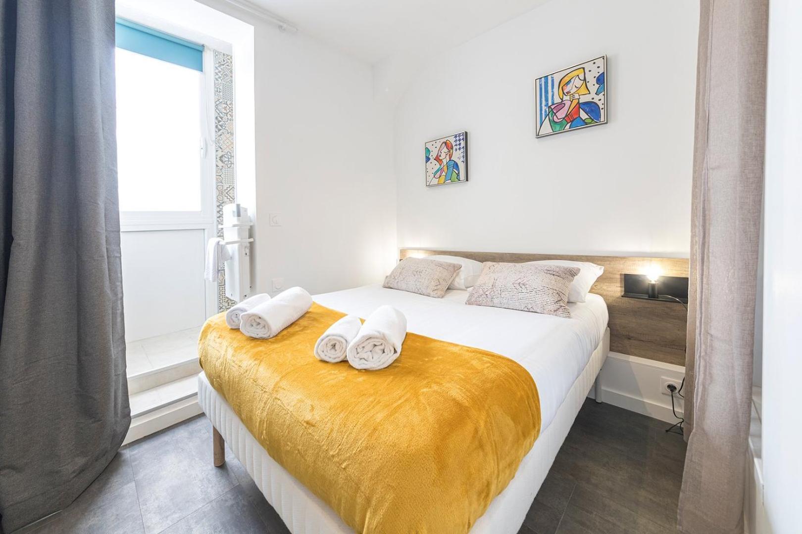 L'Echapee- Bel Appartement Renove Et Proche Gare Rennes Exterior foto