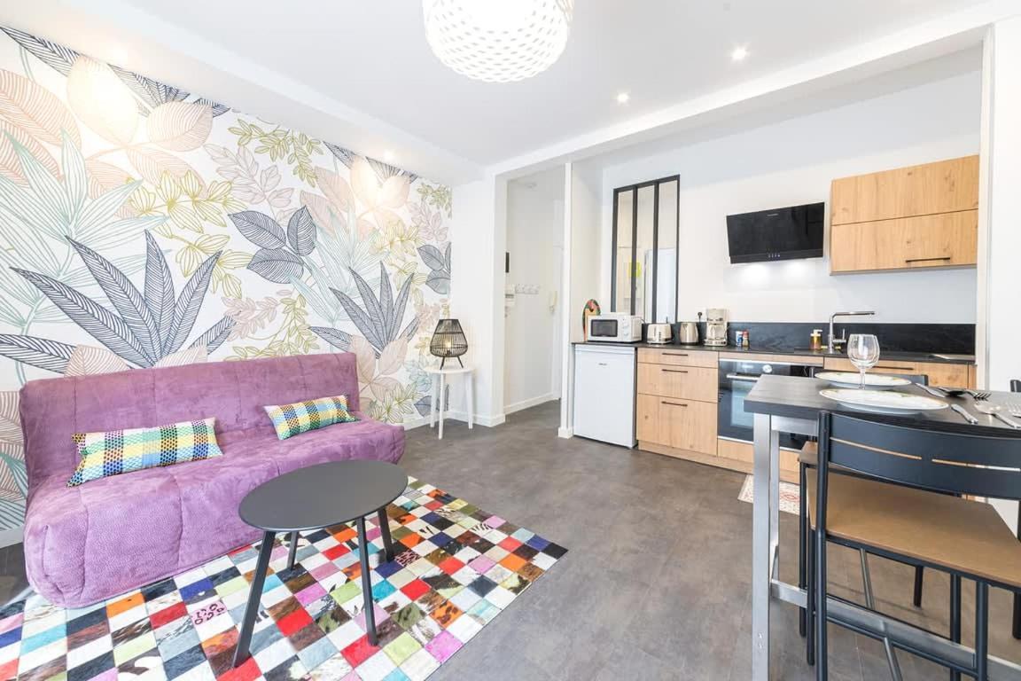 L'Echapee- Bel Appartement Renove Et Proche Gare Rennes Exterior foto